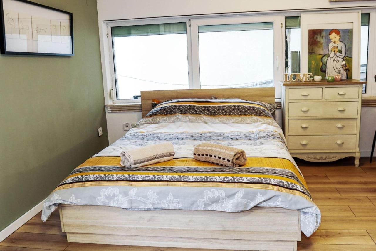 Stylish Apartment, Very Good Located! Sofia Buitenkant foto